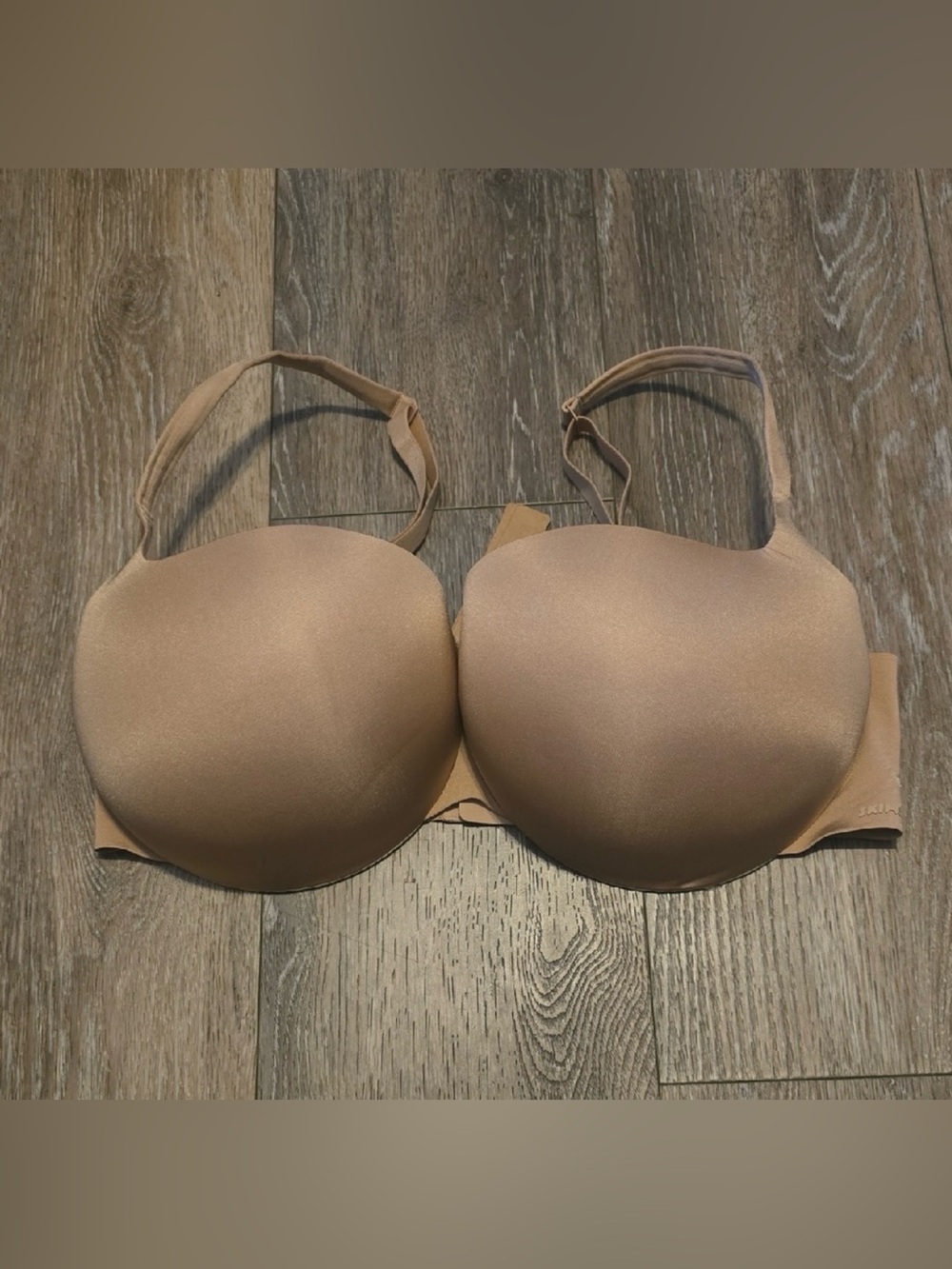SKIMS Kim Kardashian Women's 38DDD Ultimate Push Up Balconette Bra New w/ Tags!